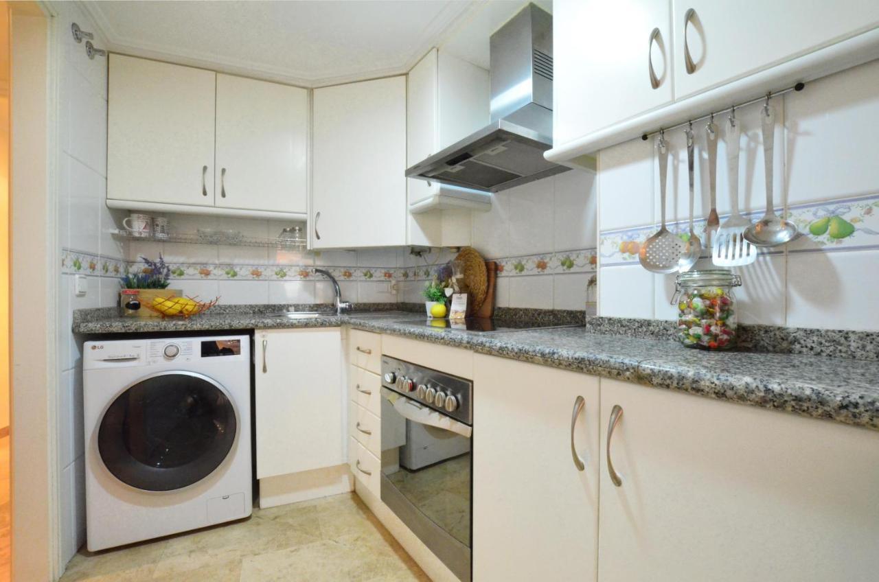 City Center Apartment Valencia Bagian luar foto